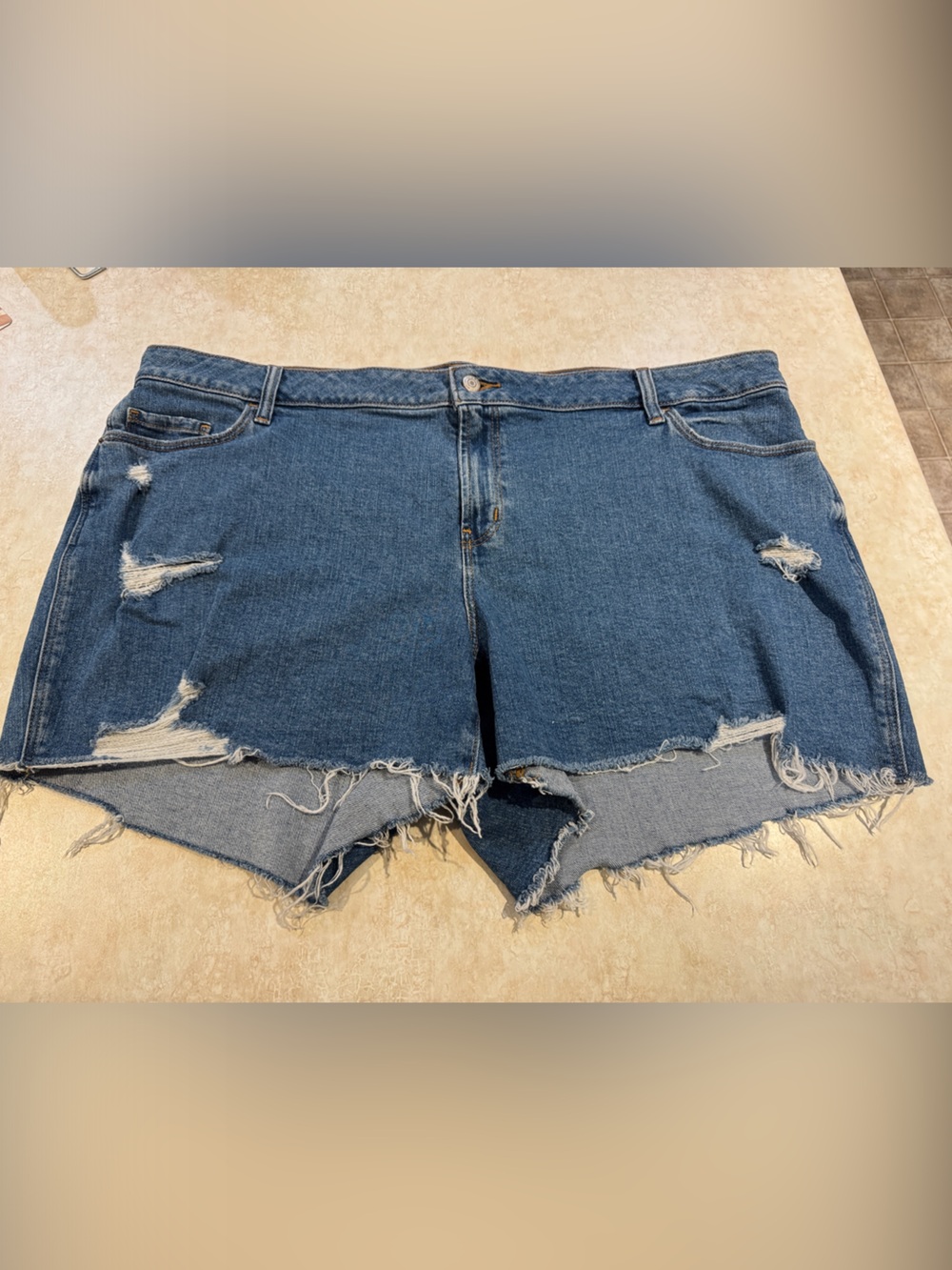 Old Navy Boyfriend Mid- Rose Distressed Blue Denim Shorts